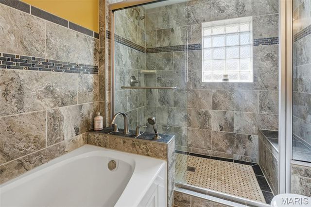 5601 Potomac Street, St Louis, MO 63139