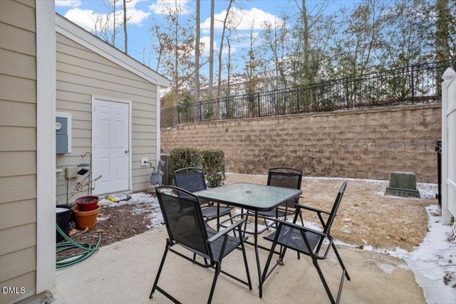 2561 Rambling Creek Road, Apex, NC 27523