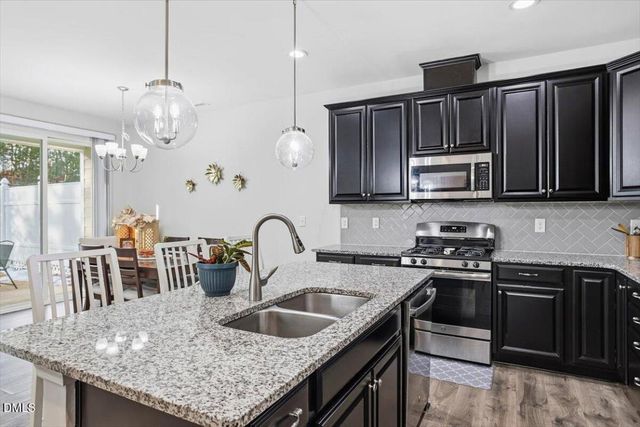 2561 Rambling Creek Road, Apex, NC 27523