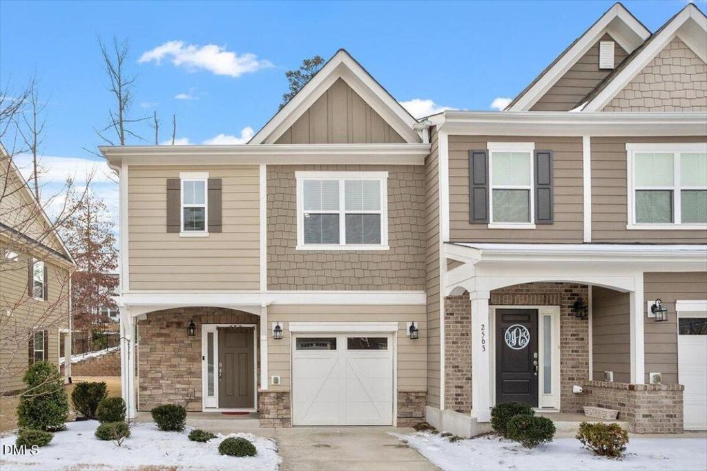 2561 Rambling Creek Road, Apex, NC 27523