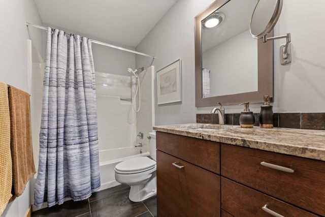 9280 White Oak Lane, Westerville, OH 43082