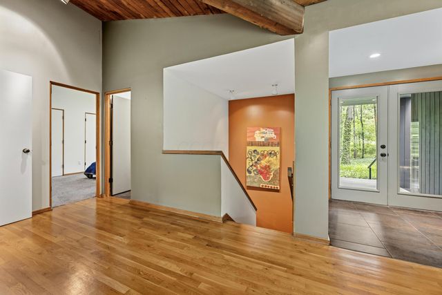9280 White Oak Lane, Westerville, OH 43082