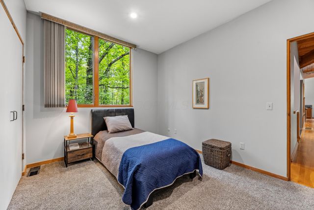 9280 White Oak Lane, Westerville, OH 43082