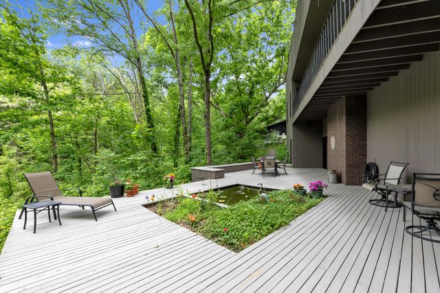 9280 White Oak Lane, Westerville, OH 43082