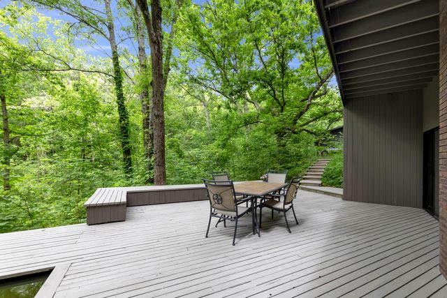 9280 White Oak Lane, Westerville, OH 43082