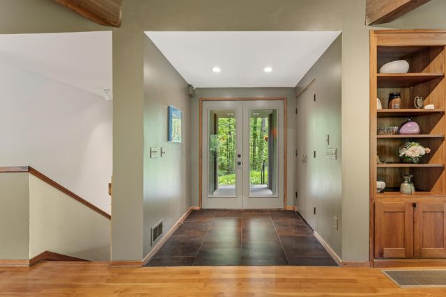 9280 White Oak Lane, Westerville, OH 43082