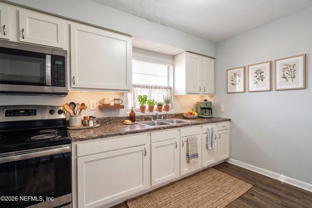 1586 W 36TH Street, Jacksonville, FL 32209