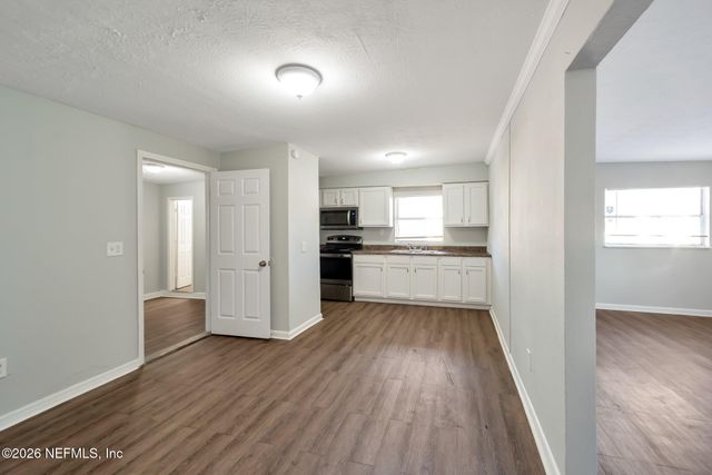1586 W 36TH Street, Jacksonville, FL 32209