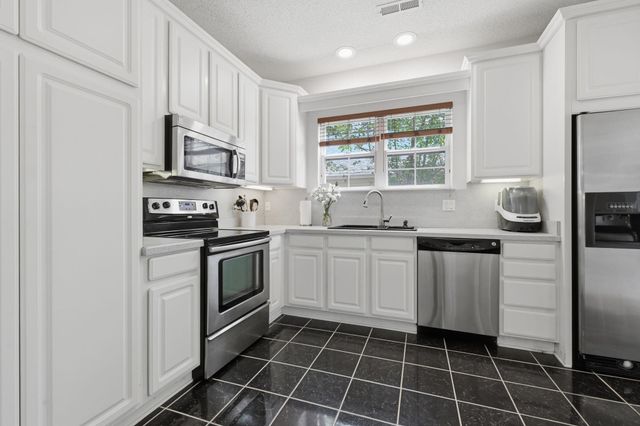 810 Brenda Pl., Myrtle Beach, SC 29577
