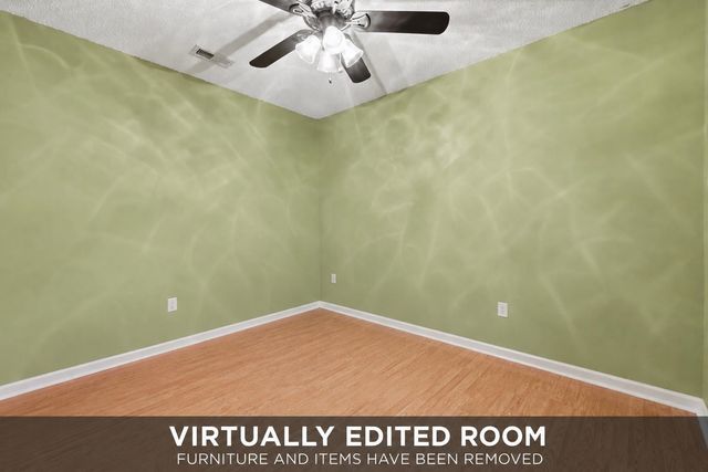 810 Brenda Pl., Myrtle Beach, SC 29577