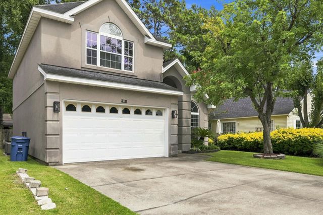 810 Brenda Pl., Myrtle Beach, SC 29577