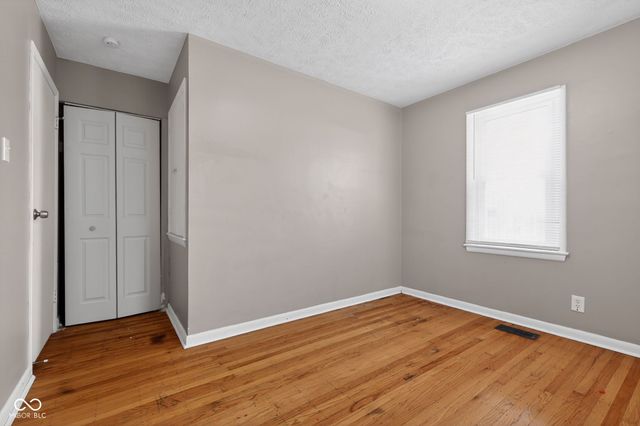 6676 E 18th Street, Indianapolis, IN 46219