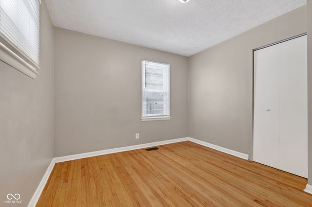 6676 E 18th Street, Indianapolis, IN 46219