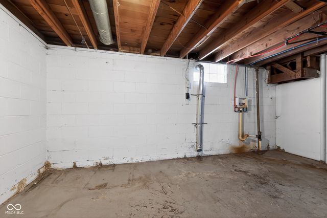 6676 E 18th Street, Indianapolis, IN 46219