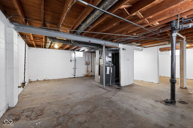 6676 E 18th Street, Indianapolis, IN 46219