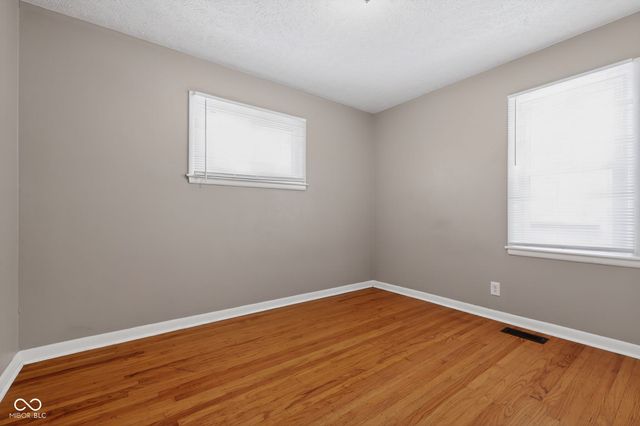 6676 E 18th Street, Indianapolis, IN 46219