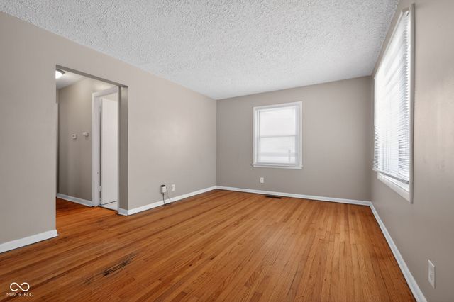 6676 E 18th Street, Indianapolis, IN 46219