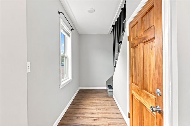 884 River Avenue, Providence, RI 02908