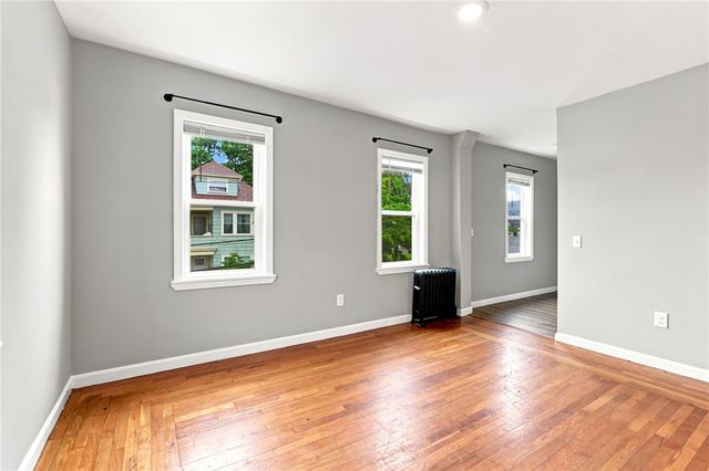884 River Avenue, Providence, RI 02908