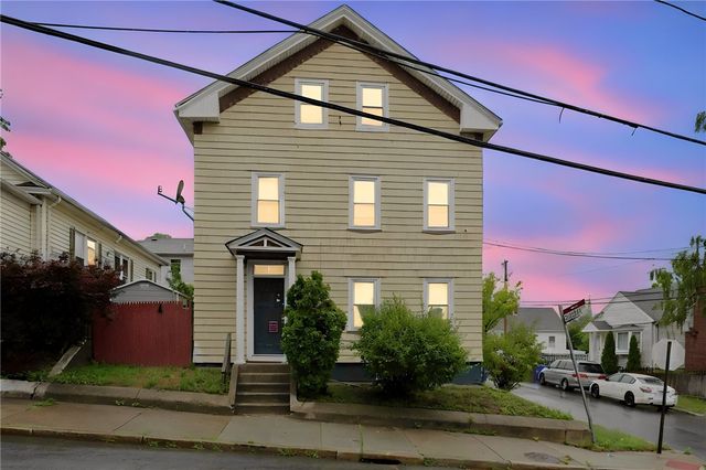 884 River Avenue, Providence, RI 02908