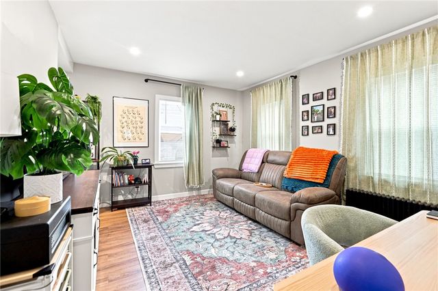 884 River Avenue, Providence, RI 02908