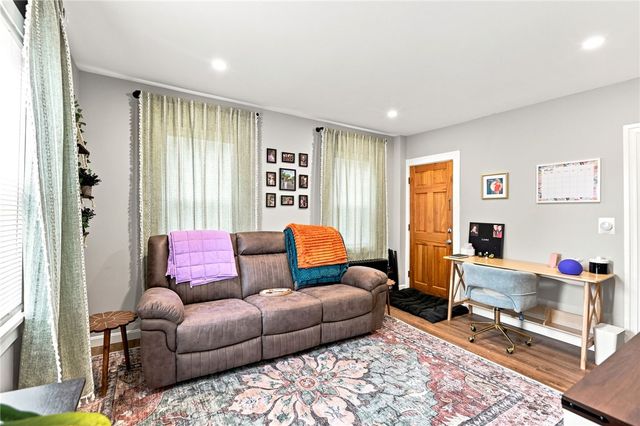 884 River Avenue, Providence, RI 02908
