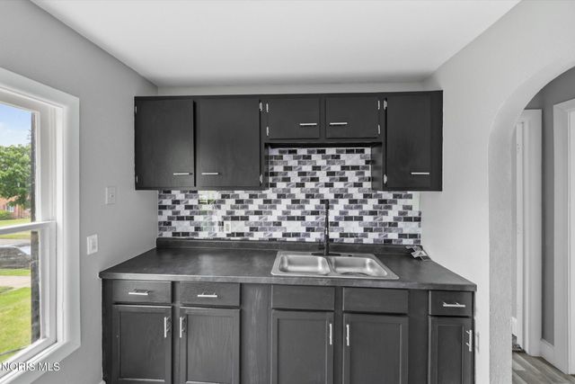804 2nd Street, Toledo, OH 43605