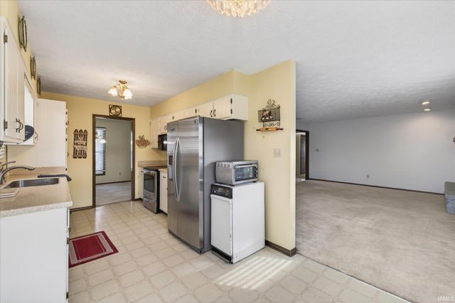 3206 S Allendale Drive, Bloomington, IN 47401