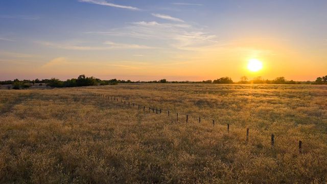 T-4 Red Hill Road, Calvert, TX 77837