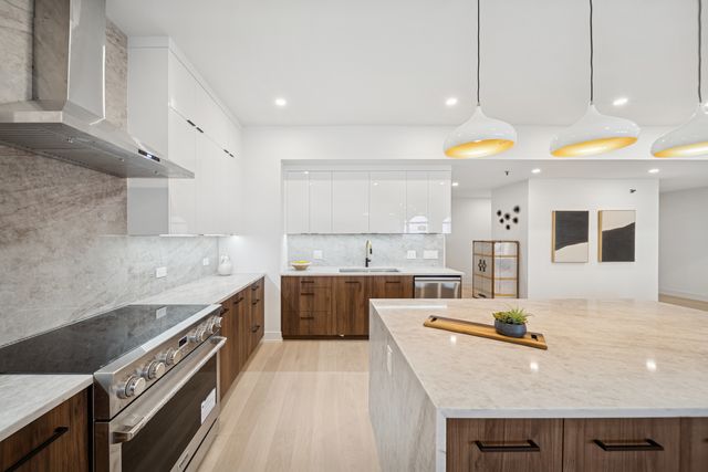 680 N Lake Shore Drive 604, Chicago, IL 60611