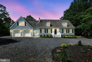 439 8TH AVE, Galloway, NJ 08205