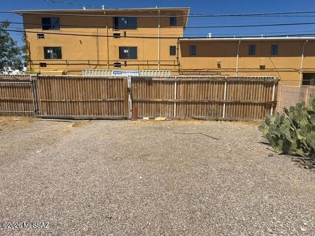 1137 N 7th Avenue, Tucson, AZ 85705
