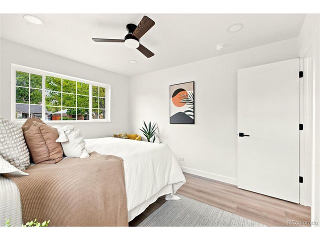 2941 Ivanhoe St, Denver, CO 80207