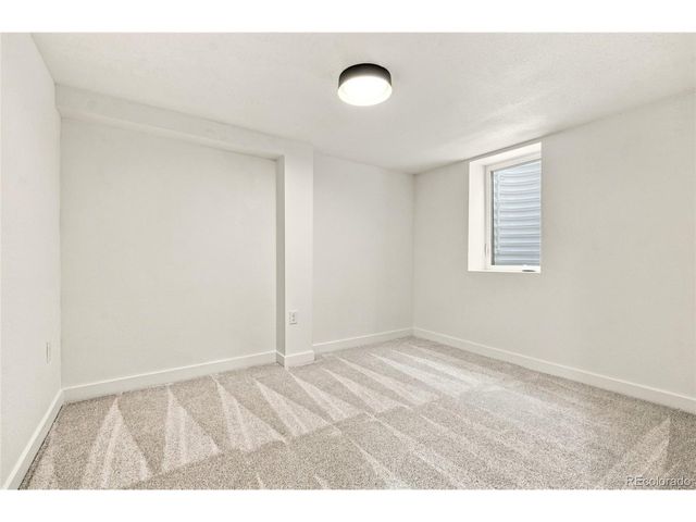 2941 Ivanhoe St, Denver, CO 80207