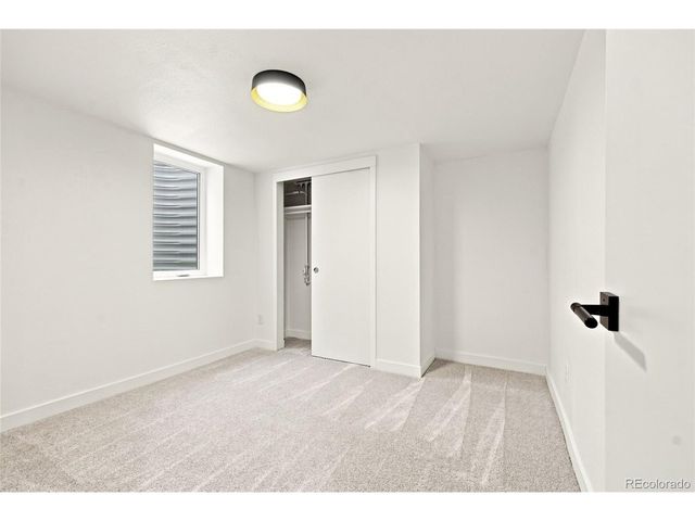2941 Ivanhoe St, Denver, CO 80207