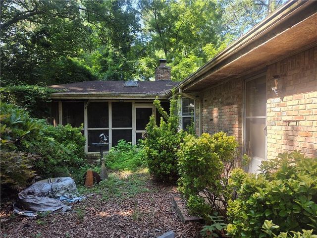938 Rockbridge Way, Norcross, GA 30093