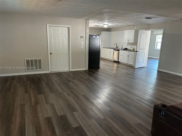 7403 Foxbloom Dr, New Port Richey, FL 34668