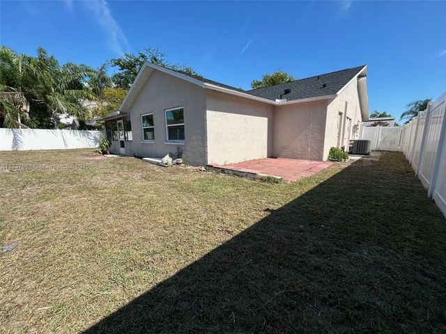 7403 Foxbloom Dr, New Port Richey, FL 34668