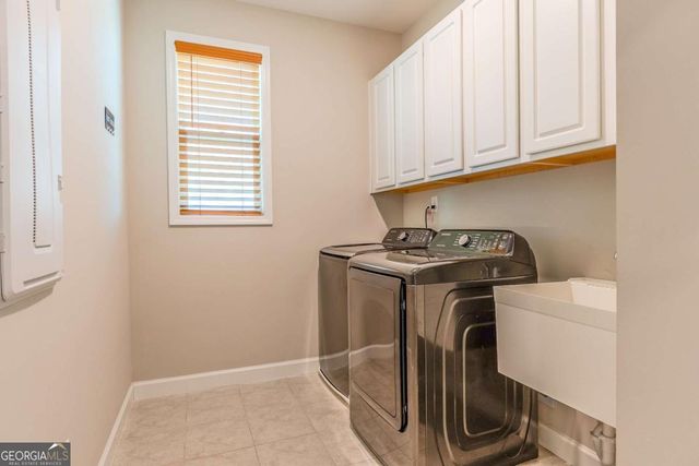 165 Mansfield Drive, Fayetteville, GA 30214