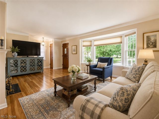 171 E 212th Street, Euclid, OH 44123