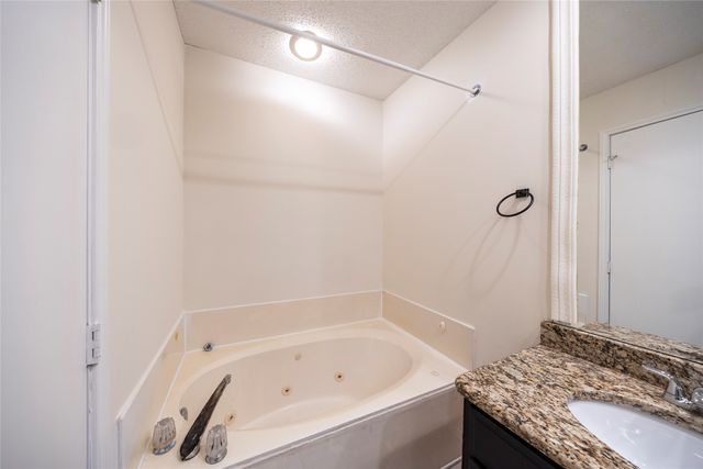 6900 Tudor Drive, Plano, TX 75023