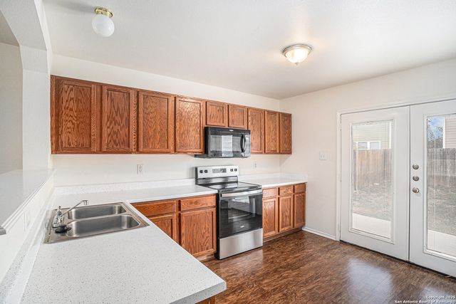 122 Mallow, San Antonio, TX 78253