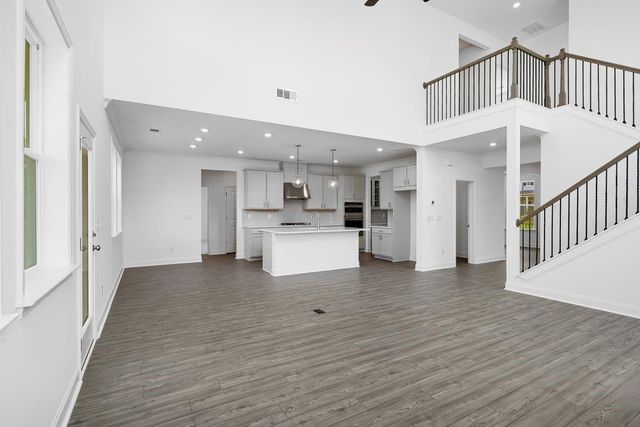 8690 Stratford Oaks Avenue, Ball Ground, GA 30107