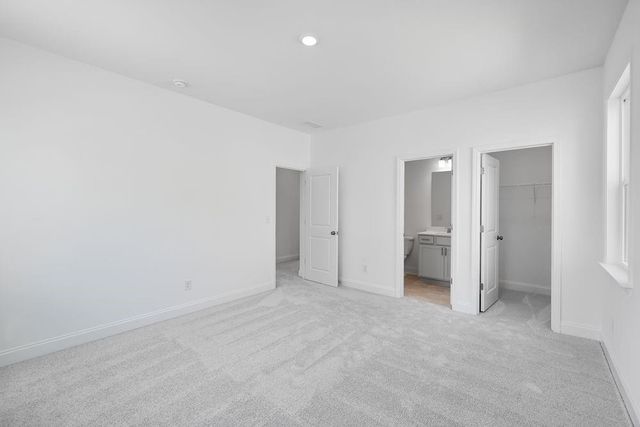 8690 Stratford Oaks Avenue, Ball Ground, GA 30107