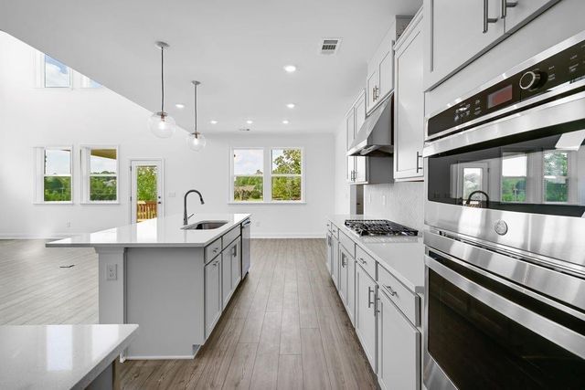 8690 Stratford Oaks Avenue, Ball Ground, GA 30107