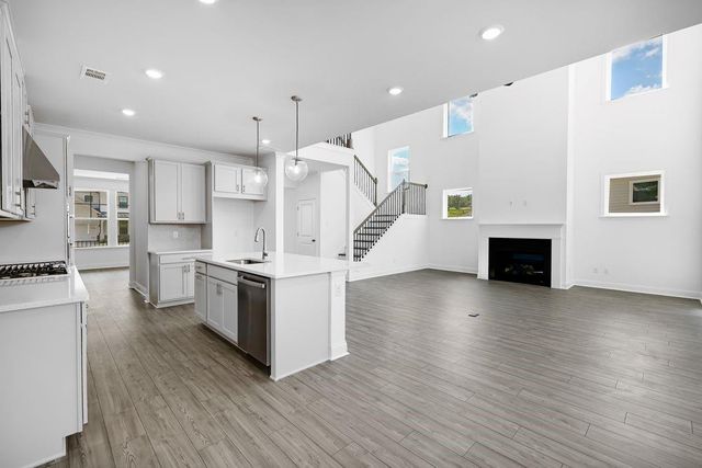 8690 Stratford Oaks Avenue, Ball Ground, GA 30107