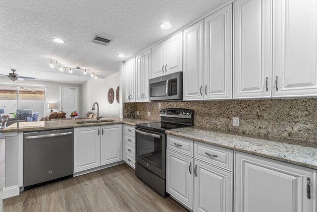 4506 Illicium Drive, Palm Beach Gardens, FL 33418