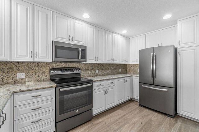 4506 Illicium Drive, Palm Beach Gardens, FL 33418
