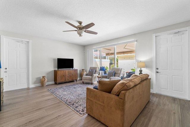 4506 Illicium Drive, Palm Beach Gardens, FL 33418