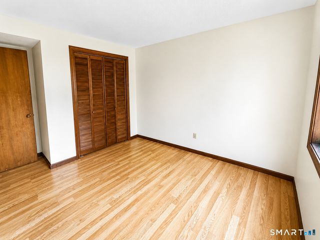 27 Harrison Street 11, Meriden, CT 06450